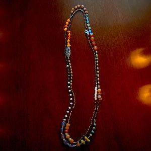 Amber color beaded Necklace.  Looks great doubles up or with other pieces